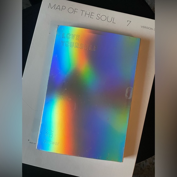 2 BigHit BTS Album Books : Love Yourself Answer & Map of the Soul 7 - Picture 1 of 6